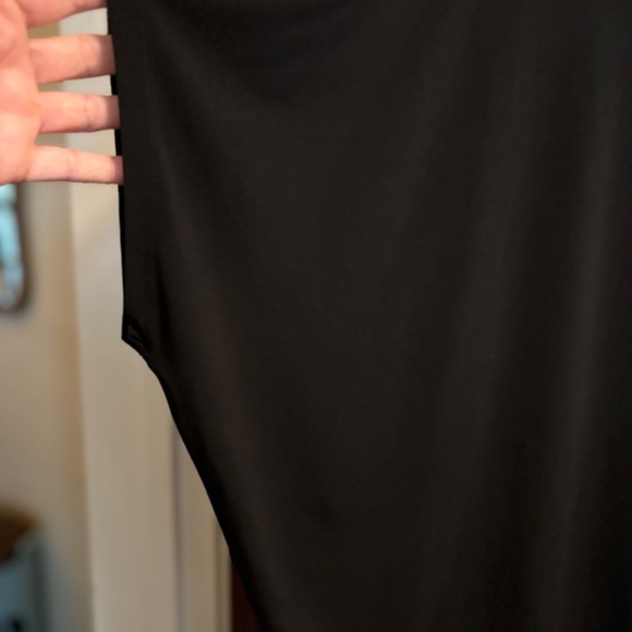 Michael Kors Butterfly Sleeve Black Top with Gold Zipper, Size L - Picture 7 of 8